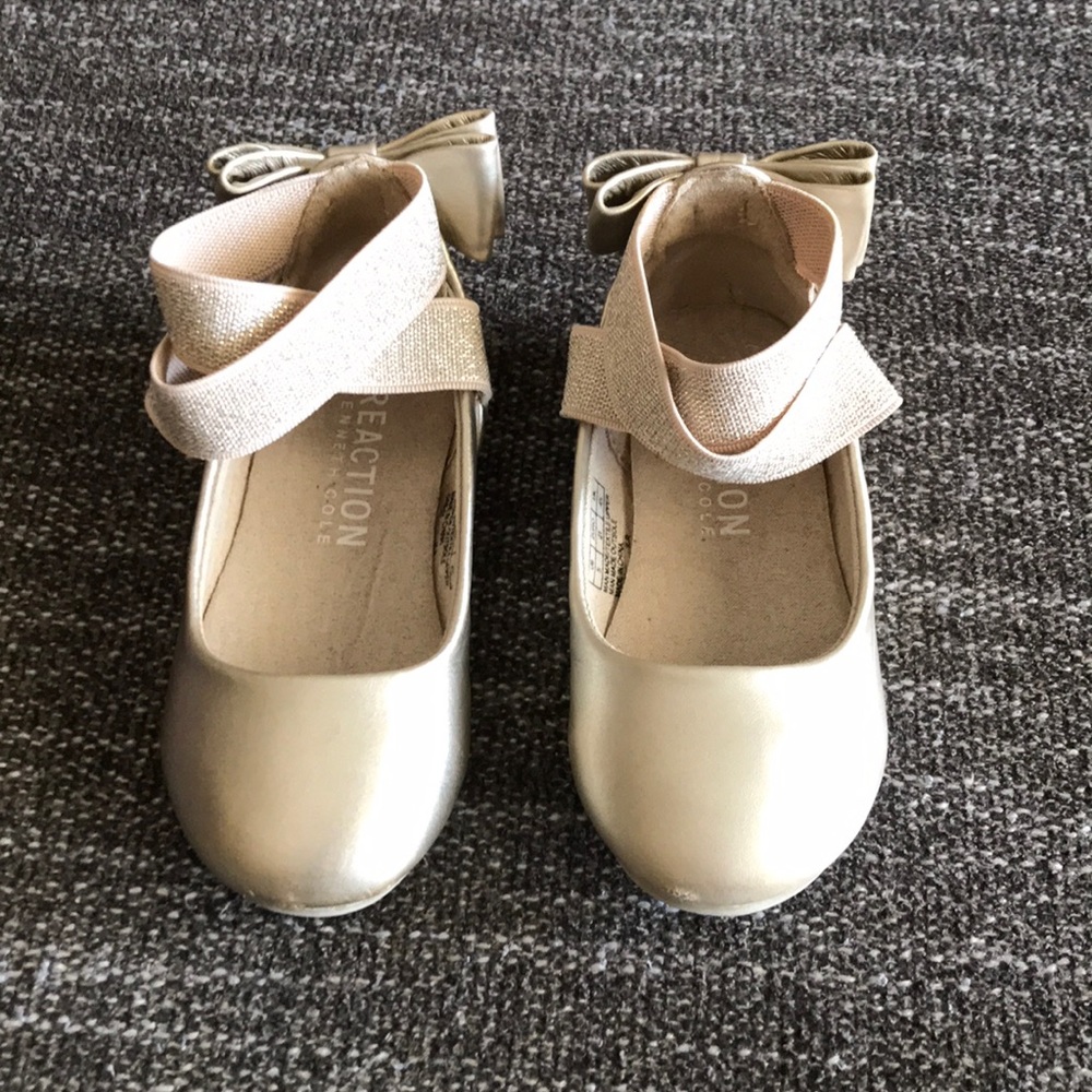 KENNETH COLE toddler flats
